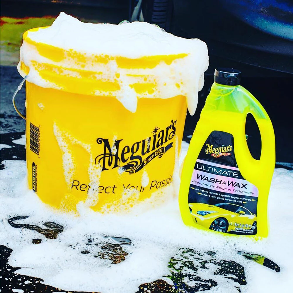 Meguiar's Ultimate Wash & Wax 1.42 Litre 4 Meguiar's Ultimate Wash & Wax 1.42 Litre - Image 2