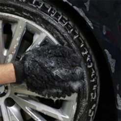 Turtle Wax Microfibre Wheel & Trim Gorilla Glove -Wash & Dry Shop SCA 373410 001 hi res