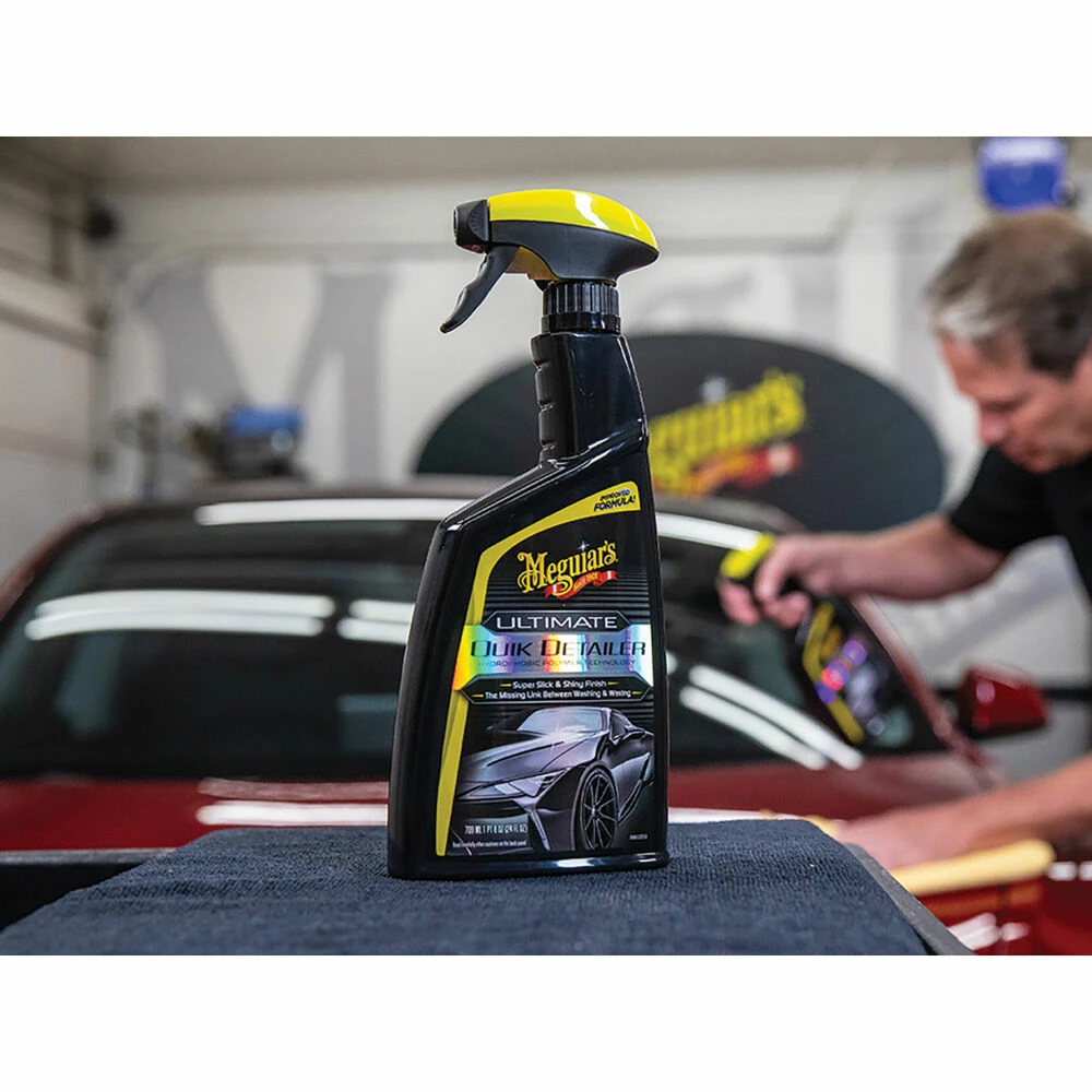 Meguiar's Ultimate Quik Detailer 709mL 5 Meguiar's Ultimate Quik Detailer 709mL - Image 3