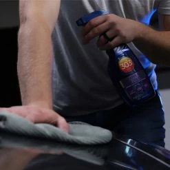 303 Graphene Detailer 709mL 12 303 Graphene Detailer 709mL -Wash & Dry Shop SCA 646524 03 hi res