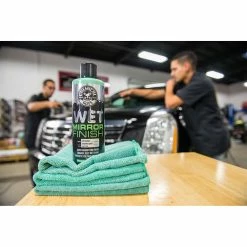 Chemical Guys Wet Mirror Finish 473mL 8 Chemical Guys Wet Mirror Finish 473mL -Wash & Dry Shop SCA 648976 01 hi res