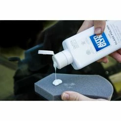 Autoglym Car Glass Polish 325mL -Wash & Dry Shop SCA 526283 01 hi res