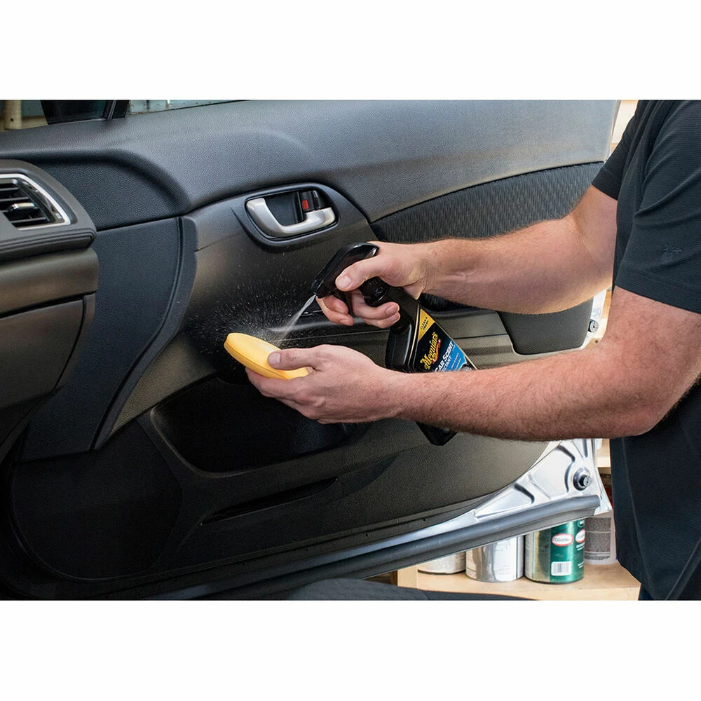 Meguiar's New Car Scent Protectant 473mL 4 Meguiar's New Car Scent Protectant 473mL - Image 2