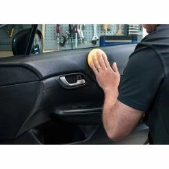 Meguiar's New Car Scent Protectant 473mL 7 Meguiar's New Car Scent Protectant 473mL -Wash & Dry Shop SCA 562922 01 hi res