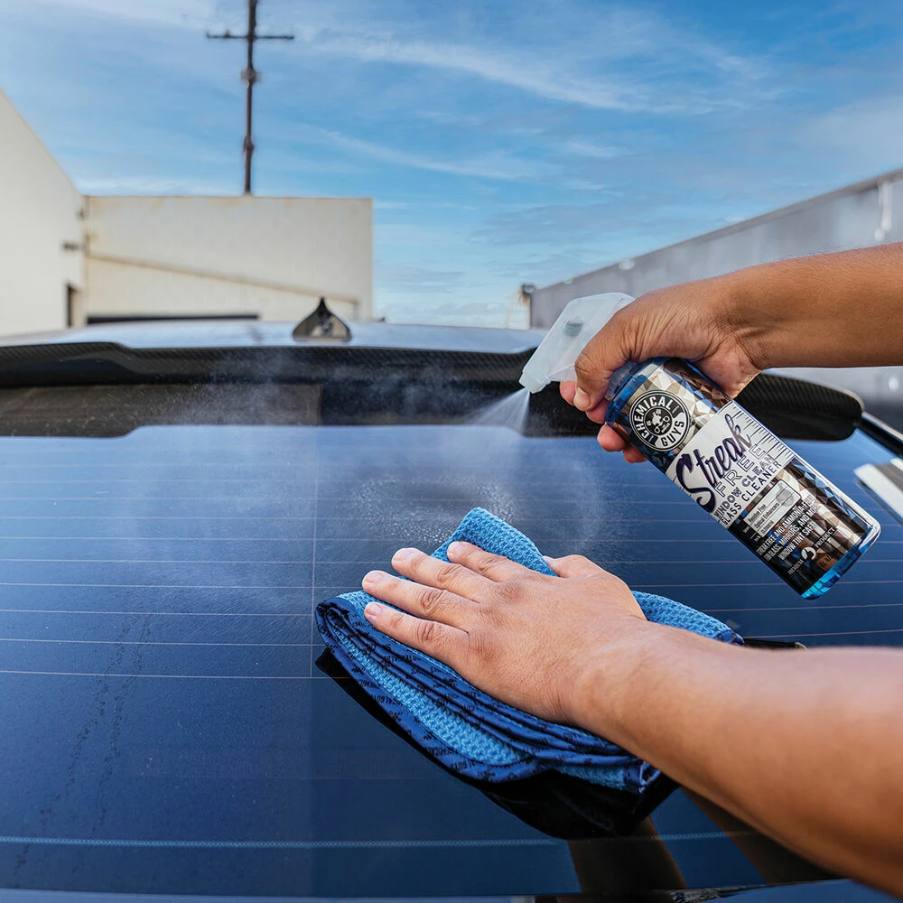 Chemical Guys Streak Free Window Cleaner 473mL 5 Chemical Guys Streak Free Window Cleaner 473mL - Image 3