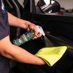 Chemical Guys HydroInterior Quick Detailer 473mL 8 Chemical Guys HydroInterior Quick Detailer 473mL -Wash & Dry Shop SCA 623673 01 hi res